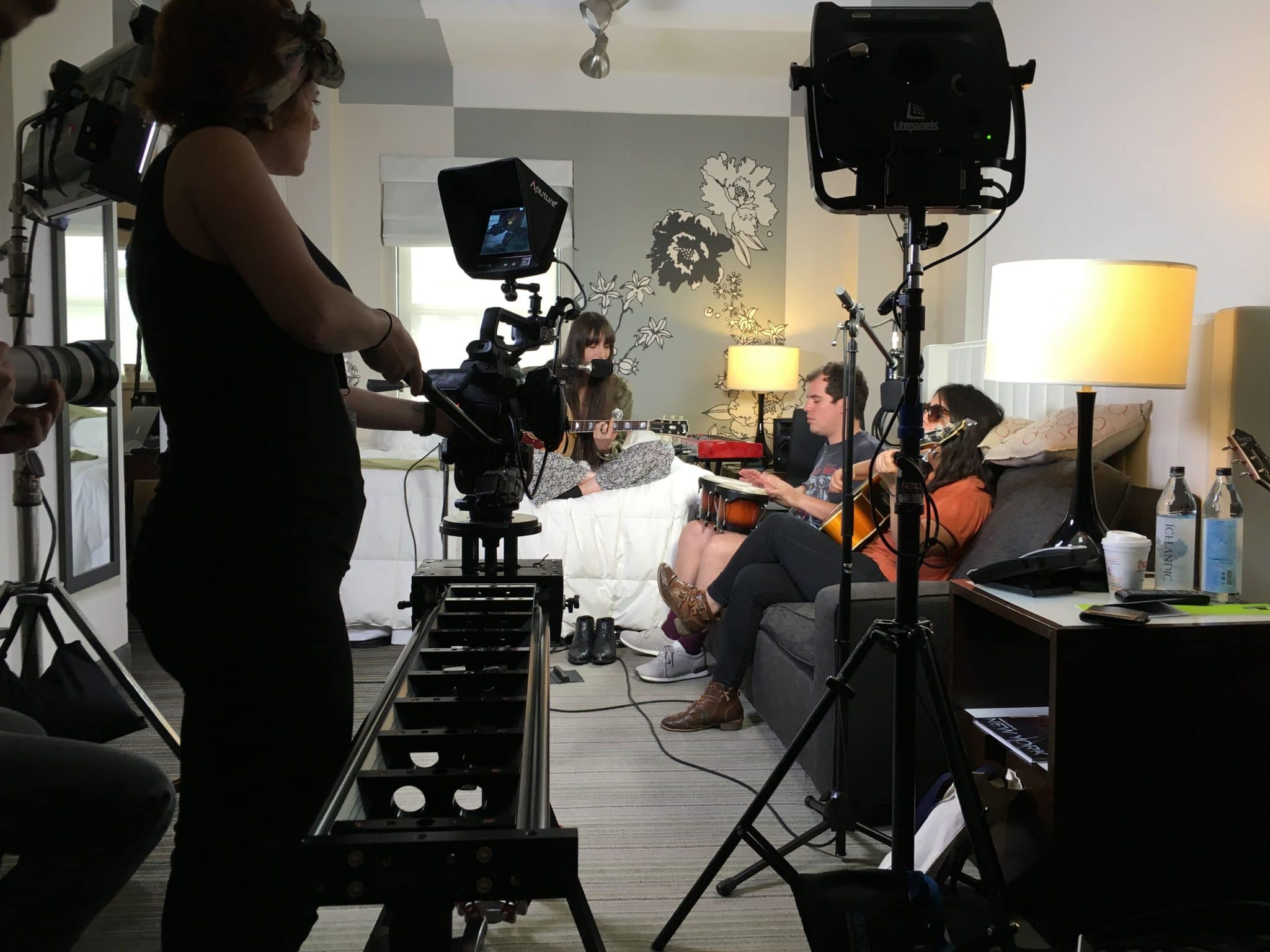 Hotel a la vista. Registro de una sesión de grabación en un hotel de New York.